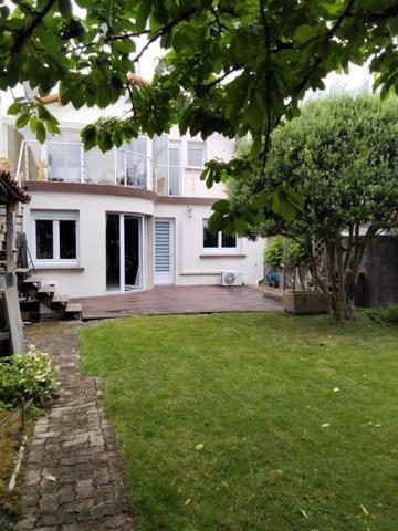 MAISON  4 CHAMBRES +  BUREAU