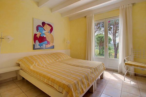 A VENDRE EN EXCLUSITIVE - Maison Vidauban 5 pièces 121 m2 + Studio 36m2 - Piscine- Garage