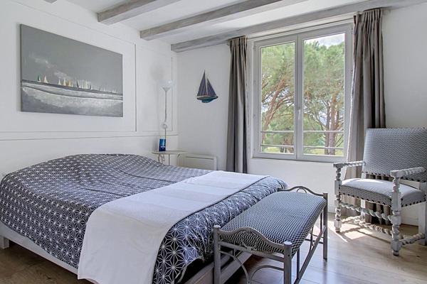 A VENDRE EN EXCLUSITIVE - Maison Vidauban 5 pièces 121 m2 + Studio 36m2 - Piscine- Garage