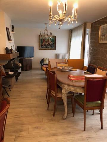 Maison * 7 Pièces * 210 M² * 19250 Maussac * 251 000  €