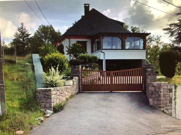 Maison * 7 Pièces * 210 M² * 19250 Maussac * 251 000  €