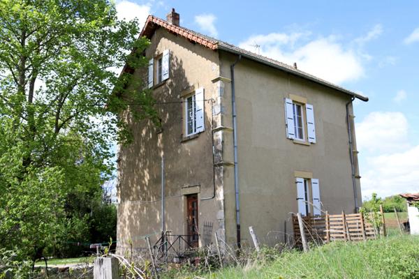 Maison à vendre 167 m² sur 2000 m² de terrain - CUISEAUX (71)