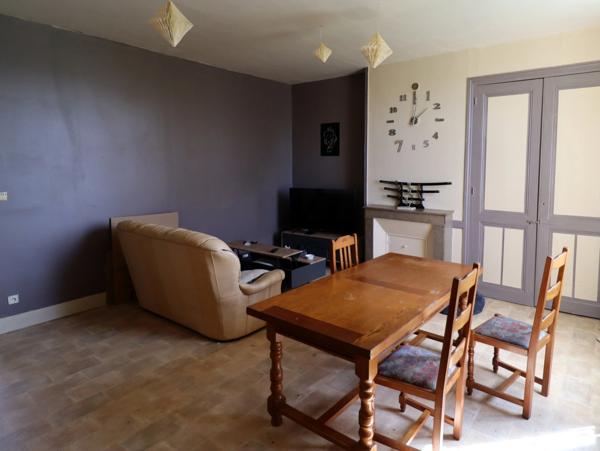 Maison à vendre 167 m² sur 2000 m² de terrain - CUISEAUX (71)