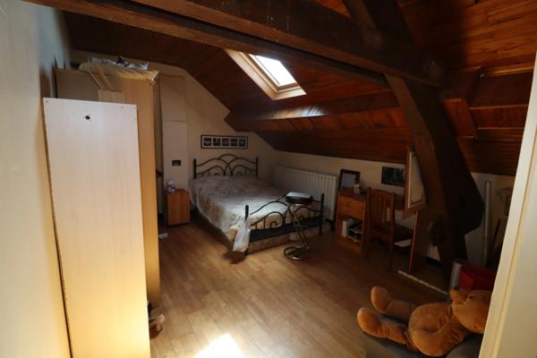 Maison à vendre 167 m² sur 2000 m² de terrain - CUISEAUX (71)