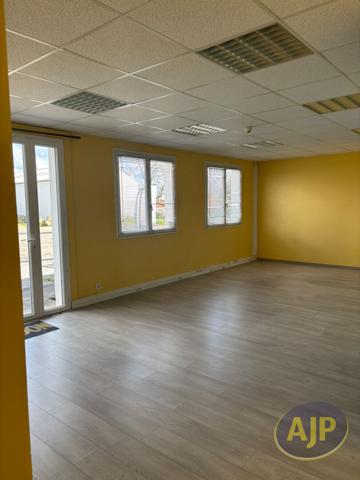 Sainte Pazanne : 1 984 € - AJP Immobilier Sainte-Pazanne