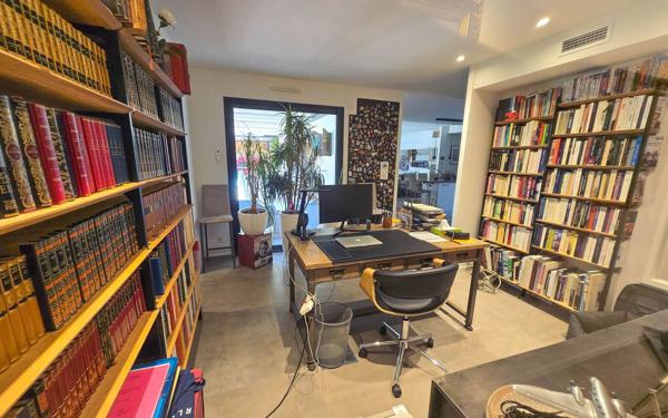 Maison à vendre    5 pièces •  Biot