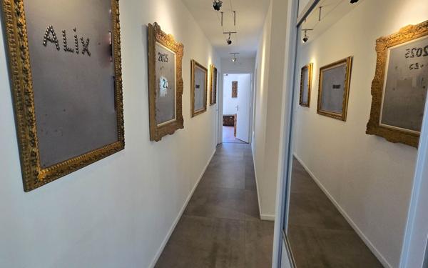 Maison à vendre    5 pièces •  Biot