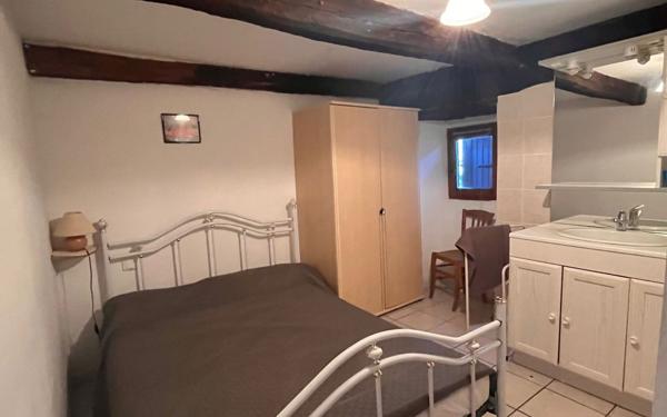 Maison à louer    5 pièces • 111,50 m2 Saint-André-Lachamp