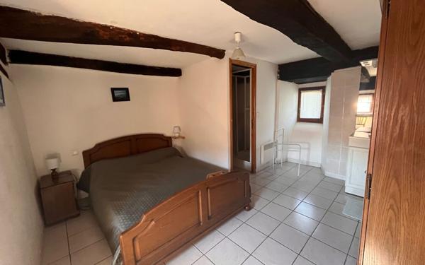 Maison à louer    5 pièces • 111,50 m2 Saint-André-Lachamp