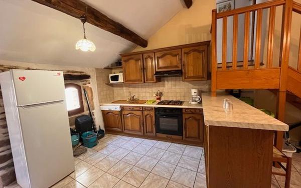 Maison à louer    5 pièces • 111,50 m2 Saint-André-Lachamp