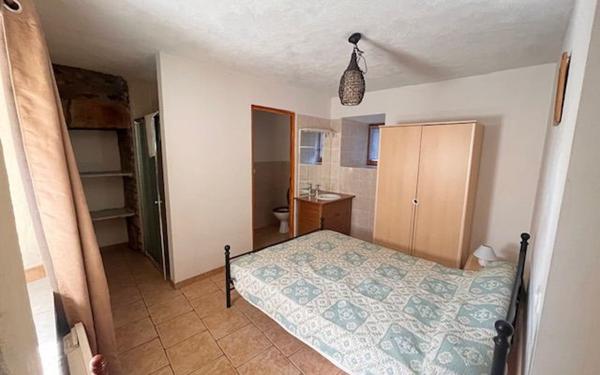 Maison à louer    5 pièces • 111,50 m2 Saint-André-Lachamp