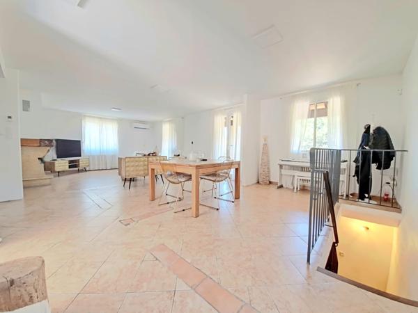 Maison 4 pièces - 139 m² Exclusivité efficity