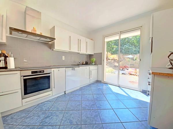 Maison 4 pièces - 139 m² Exclusivité efficity