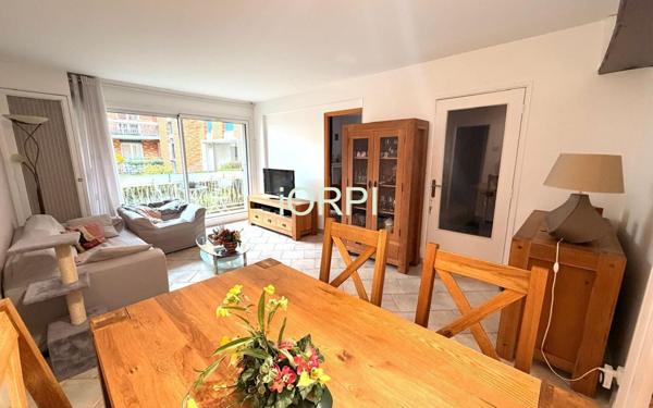 Appartement à vendre    4 pièces • 76,88 m2 Vitry-sur-Seine