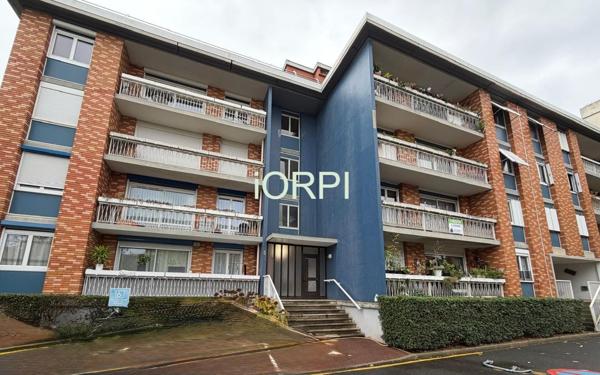 Appartement à vendre    4 pièces • 76,88 m2 Vitry-sur-Seine