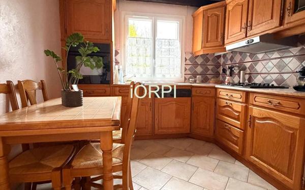 Appartement à vendre    4 pièces • 76,88 m2 Vitry-sur-Seine