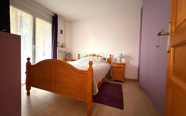 Appartement à vendre    4 pièces • 76,88 m2 Vitry-sur-Seine