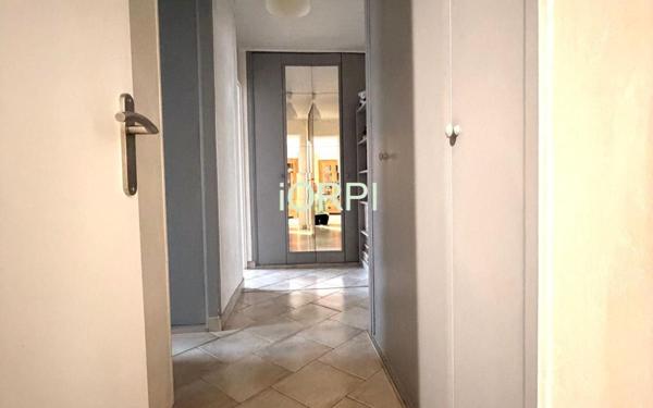 Appartement à vendre    4 pièces • 76,88 m2 Vitry-sur-Seine