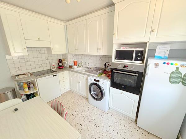 A VENDRE - Gisors - Maison de plain pied - 70m² - 2 chambres - Sous-sol total - 905m² de terrain