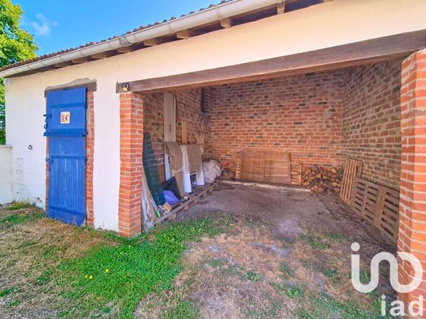 Maison à vendre 6 pièces 136 m² Ainay-le-Château