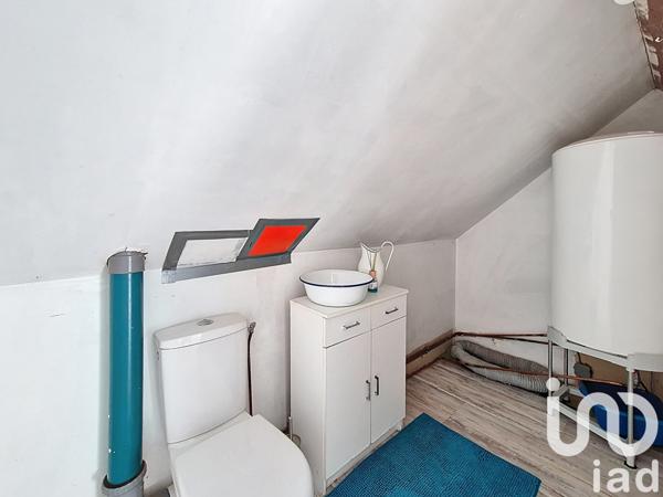 Maison à vendre 6 pièces 136 m² Ainay-le-Château