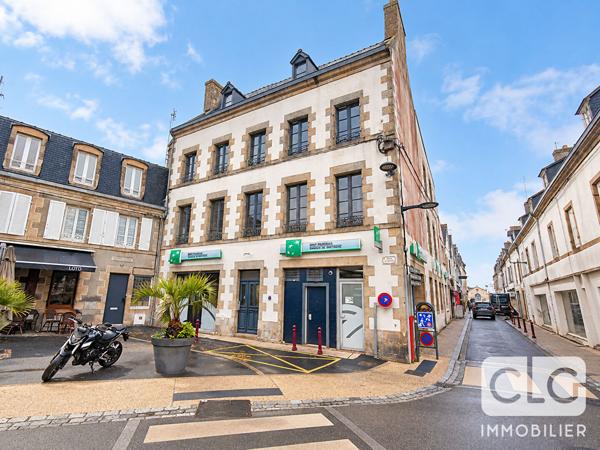 PONT L'ABBE - T2 Place Gambetta