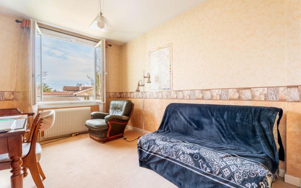 Maison à vendre    6 pièces •  La Tour-de-Salvagny