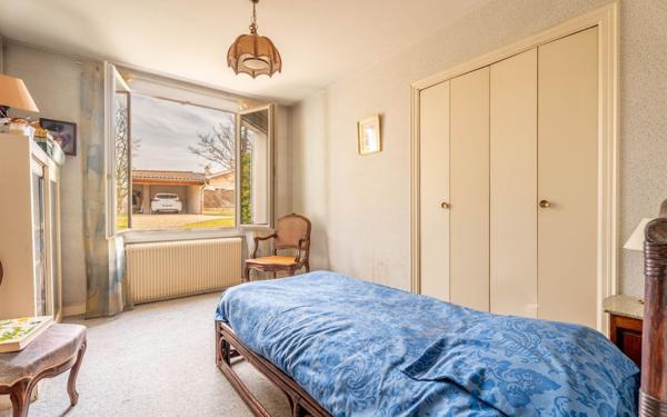 Maison à vendre    6 pièces •  La Tour-de-Salvagny