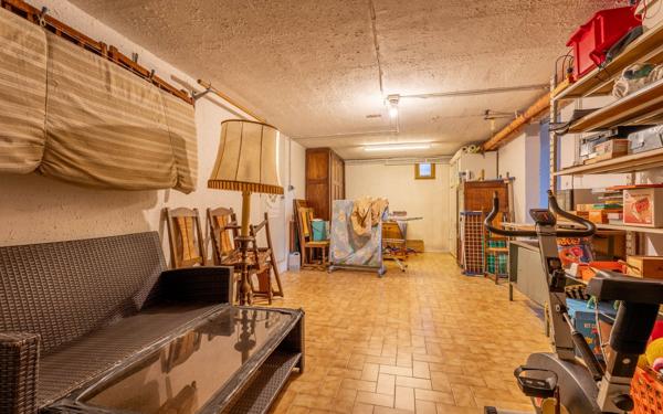 Maison à vendre    6 pièces •  La Tour-de-Salvagny