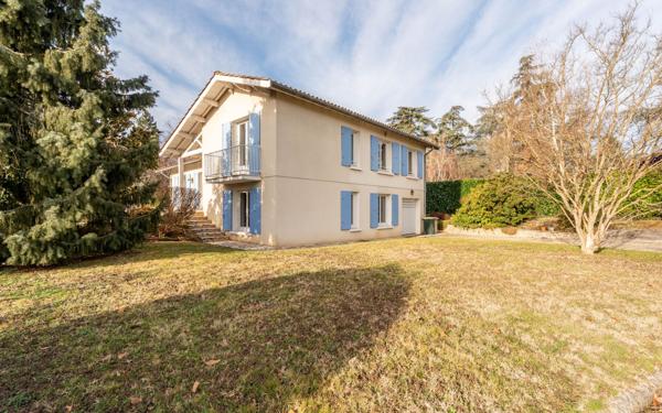 Maison à vendre    6 pièces •  La Tour-de-Salvagny