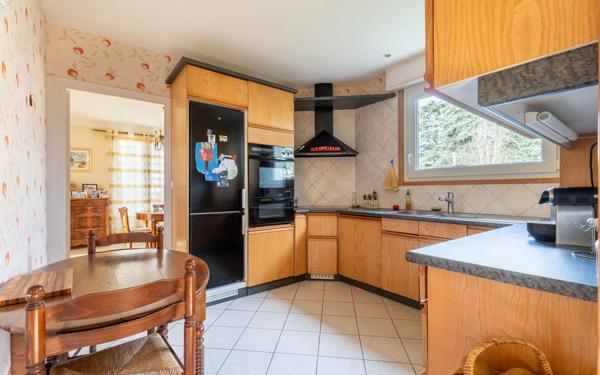 Maison à vendre    6 pièces •  La Tour-de-Salvagny