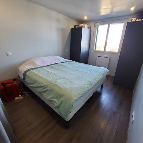 4 PIECES  DANS PETITE RESIDENCE AVEC FAIBLES CHARGES