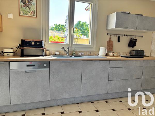 House for sale 6 rooms 131 m² Combs-la-Ville