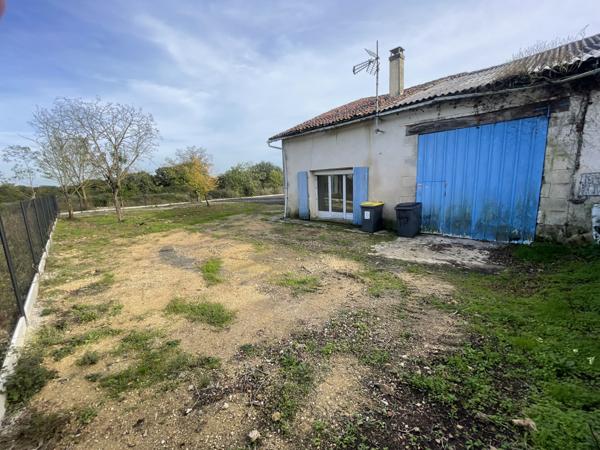 Vouneuil-sous-Biard (86580) MAISON 100 M2 AGRANDISSABLE AVEC GRANGE 80 M2 SUR 2 NIVEAUX