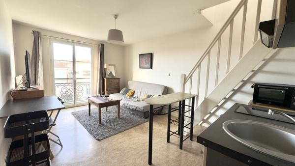 CHARMANT TYPE 2 EN DUPLEX AVEC TERRASSE 