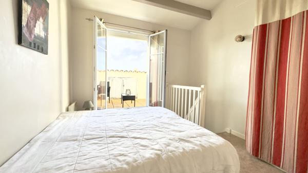 CHARMANT TYPE 2 EN DUPLEX AVEC TERRASSE 