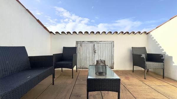 CHARMANT TYPE 2 EN DUPLEX AVEC TERRASSE 