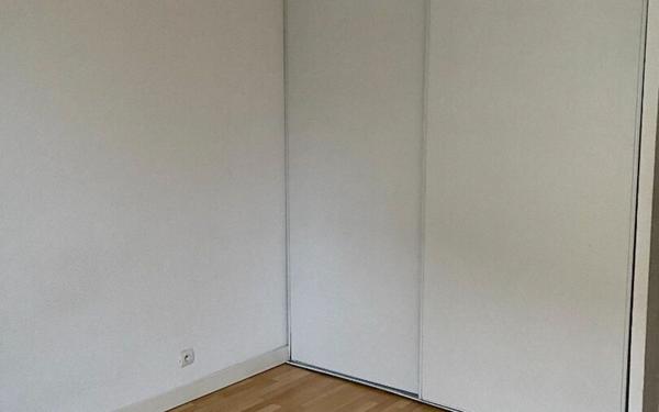 Appartement à louer    3 pièces •  Coulommiers