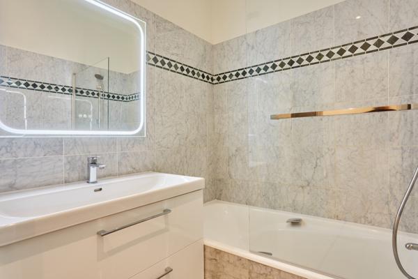 Location vide- Paris 75002 - Appartement 5  pièces, 154 m2 - terrasse de 80m2- Bourse