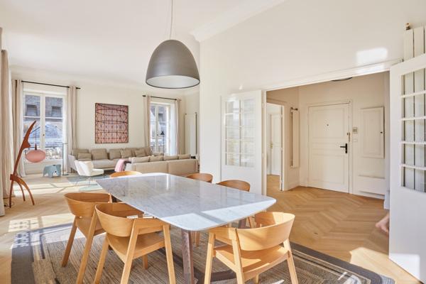 Location vide- Paris 75002 - Appartement 5  pièces, 154 m2 - terrasse de 80m2- Bourse