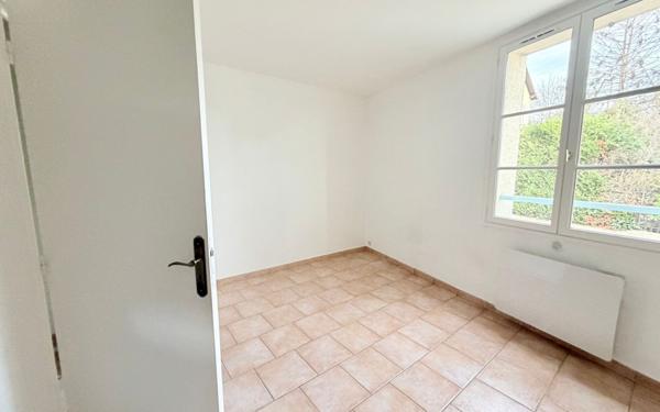 Appartement à louer    2 pièces •  Triel-sur-Seine