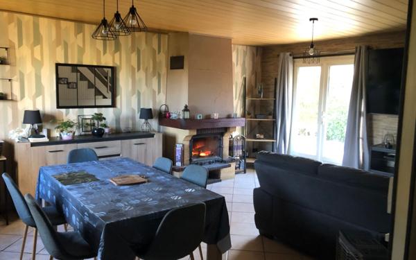 Maison à vendre    5 pièces • 87 m2 Croissanville