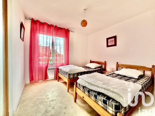 Maison traditionnelle 7 pièces de 150 m² à Guilvinec (29730)