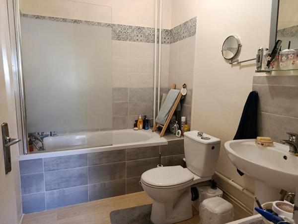 Maison 3 chambres  141 M2