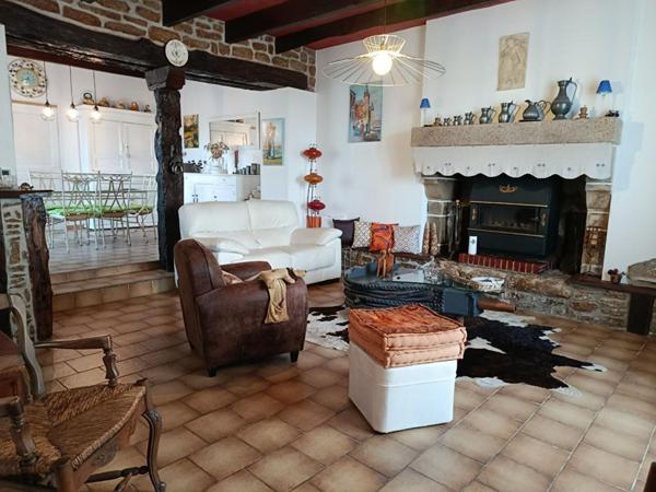 Maison 3 chambres  141 M2