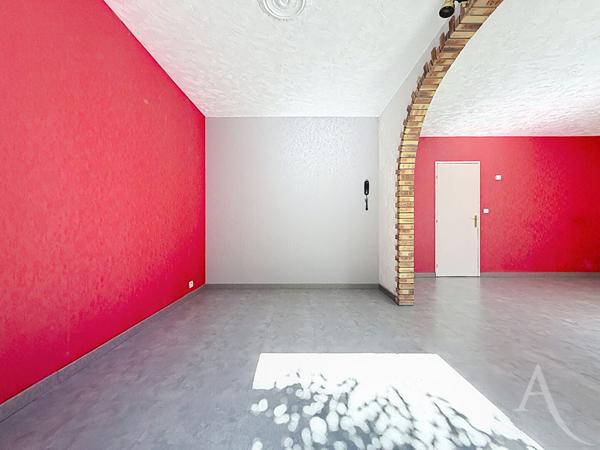 Maison Mantes La Ville 5 pièce(s) 102 m2 - 3 Chambres -jardin - garage