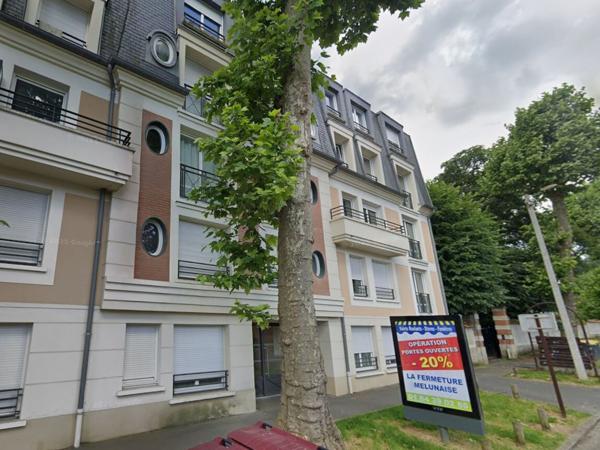 Appartement 2 pièces à louer à Avon - Exclusivité Guy Hoquet LIEUSAINT