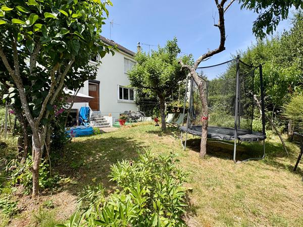 Maison Bures Sur Yvette 6 pièce(s) 89.89 m2 5 chambres