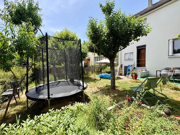 Maison Bures Sur Yvette 6 pièce(s) 89.89 m2 5 chambres