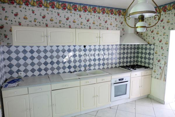 Maison 6 pièce(s) 3 chambre(s) 141 m²